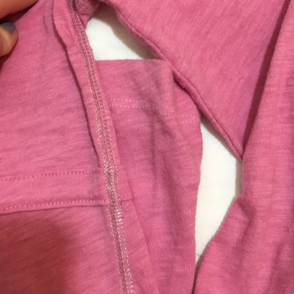 AE light pink blouse - Picture 7 of 9